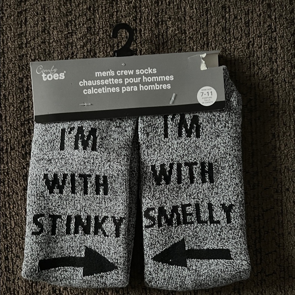 Comfy Toes I’m With Stinky Novelty Crew Socks Mens 7-11 Gray